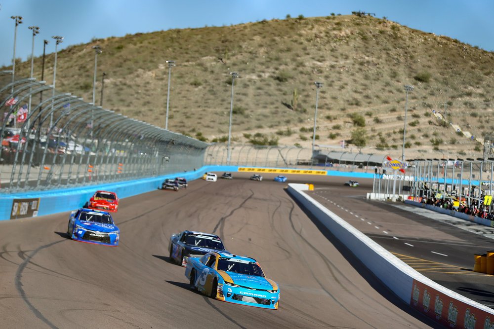 Shane Lee racing